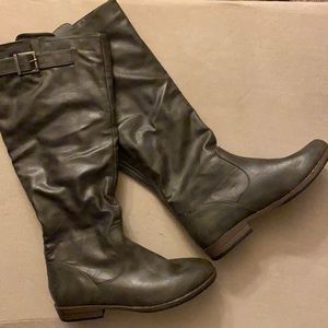 Brand new ladies boots